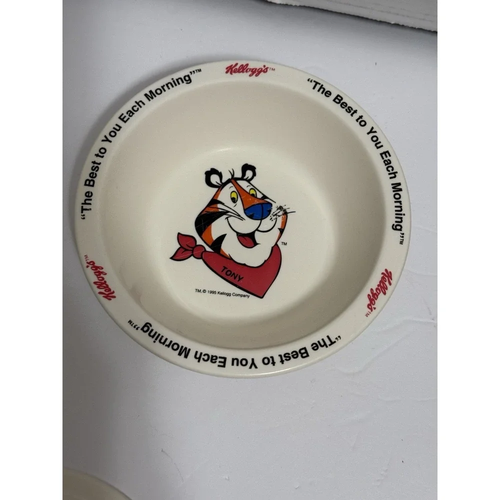 1995 Kellogg's Tony the Tiger Cereal‎ Bowl 